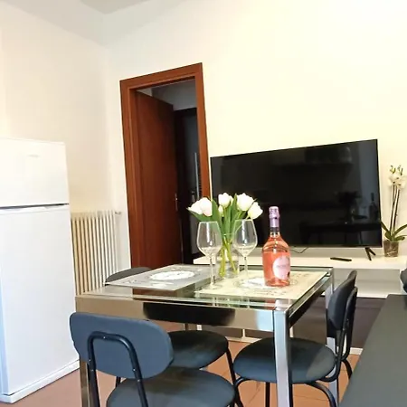 Cernobbio Studio צ'רנוביו